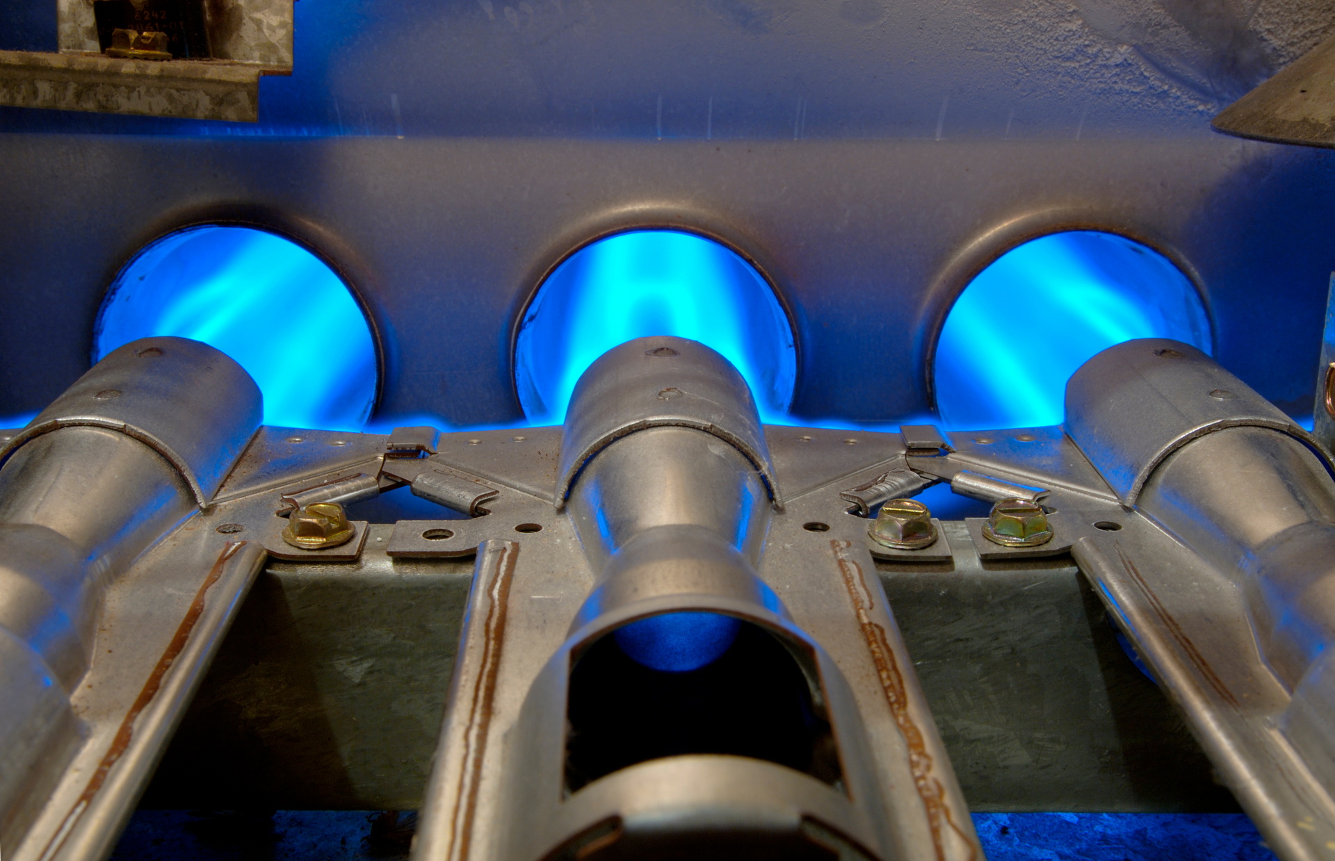 emergency heat furnace